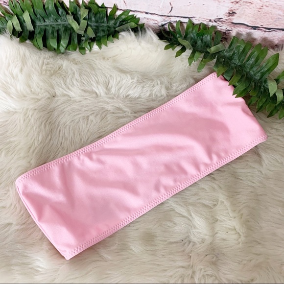 White Fox Pink Kiki Bikini Top Size Large - Picture 2 of 5